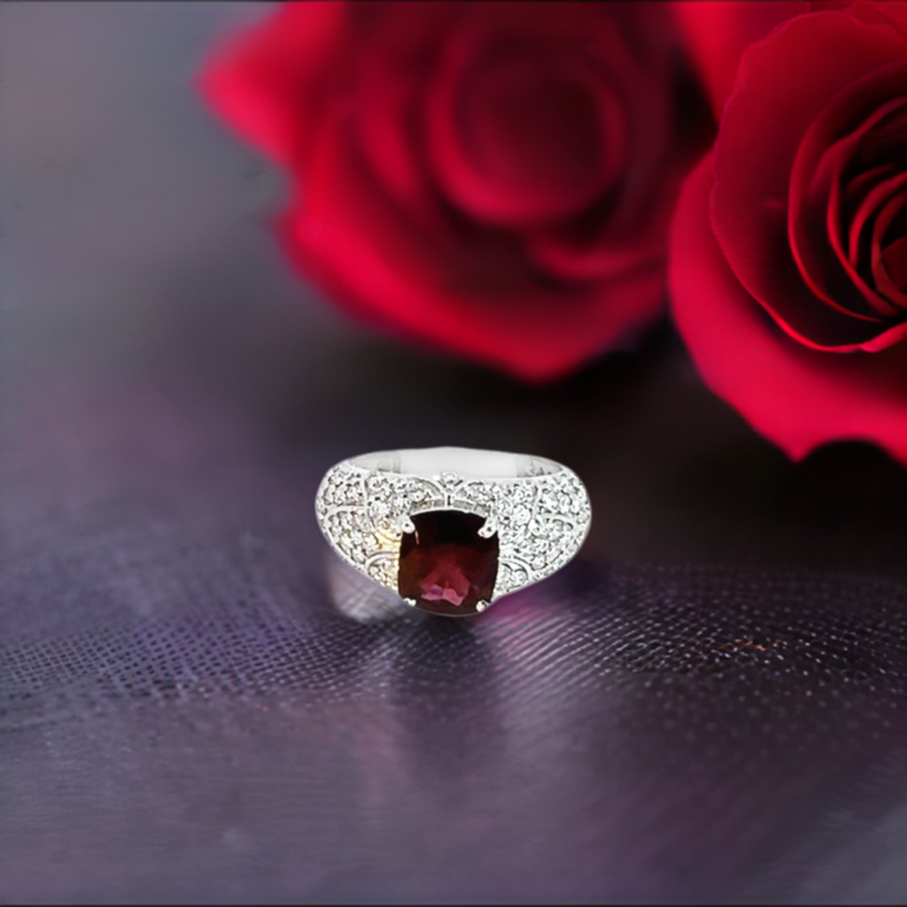 Decadent spinel and diamond filigree ring - Colours of Life Jewelry