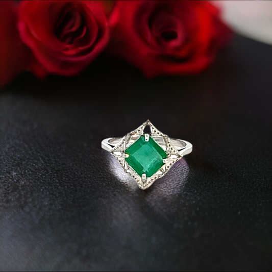 Emerald enchantment diamond ring - Colours of Life Jewelry